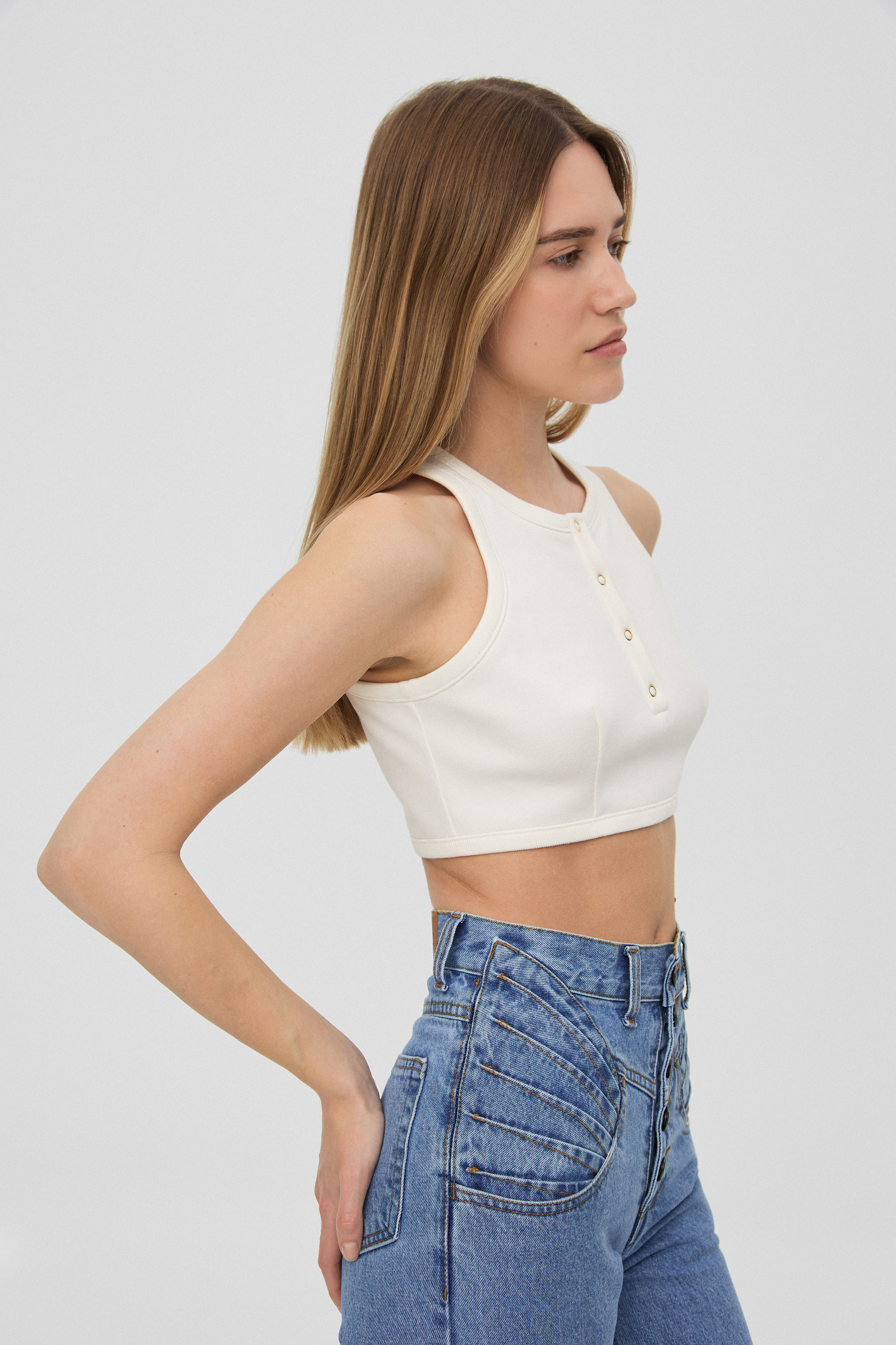 CROPPED TANK TOP